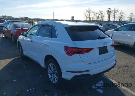 2023 Audi Q3 Premium 45 Tfsi S Line Quattro Tiptronic z USA, uszkodzony, nr VIN WA1DECF34P1132506